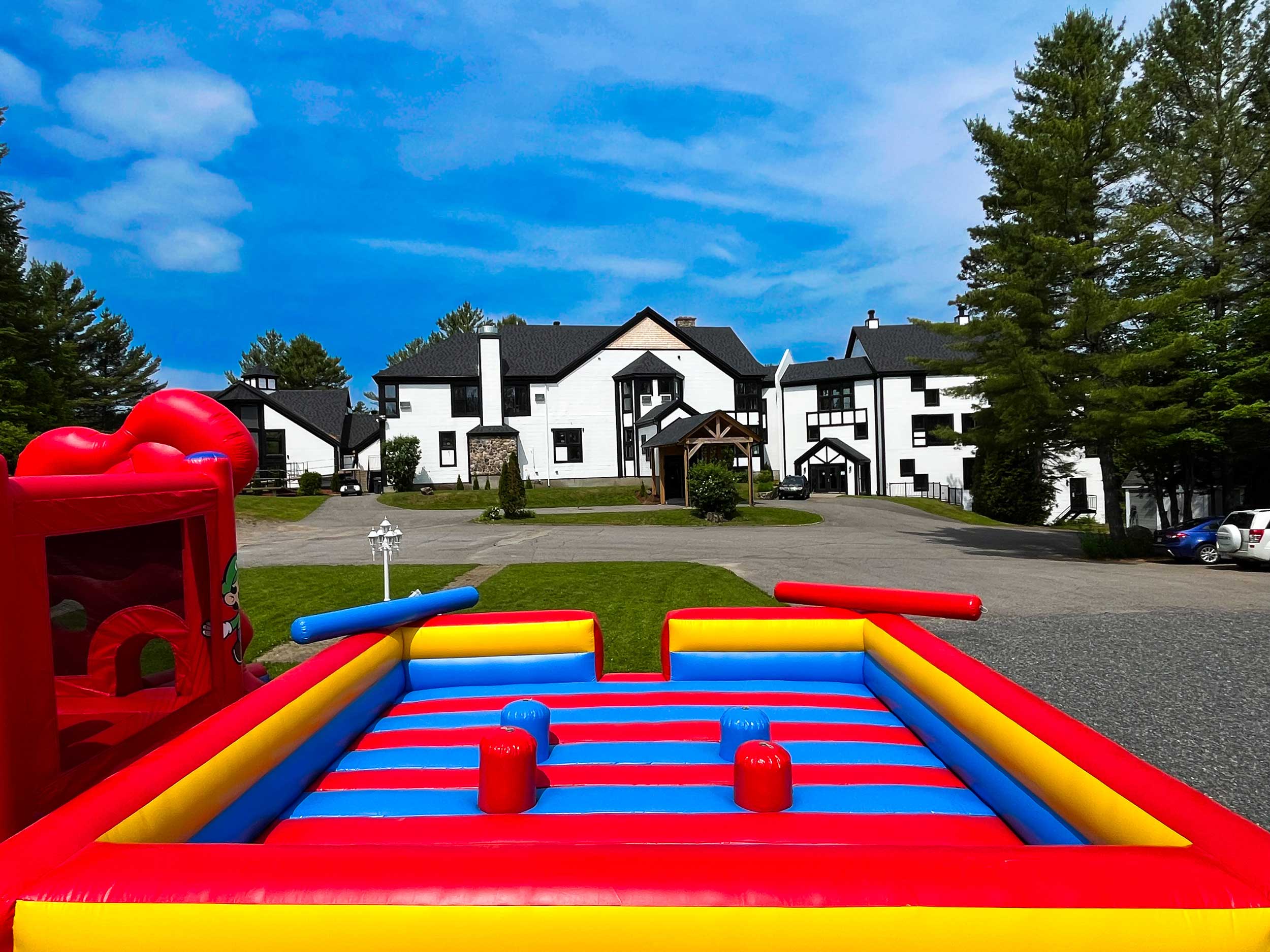 jeux gonflables domaine du lac long st-alphonse-rodriguez lanaudiere